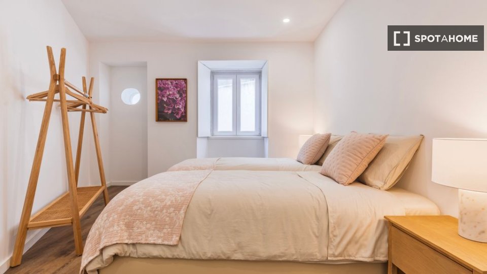 Apartment Lisbon, 2 beds — photo 3