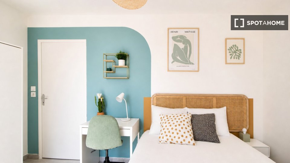 Double room Lyon, 5 beds — photo 46