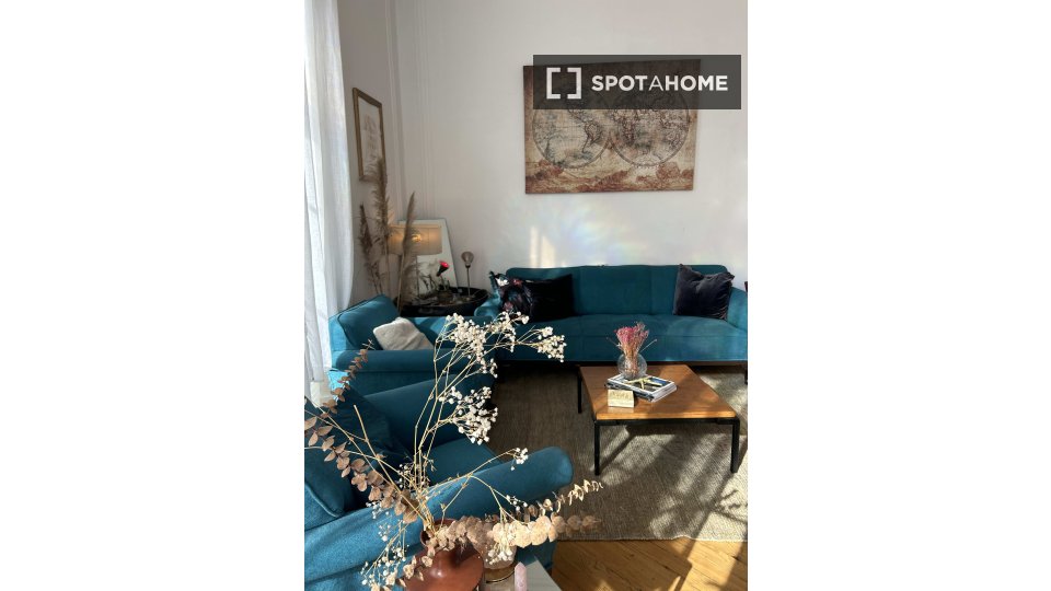 Double room Lisbon, 5 beds, 170m² — photo 12