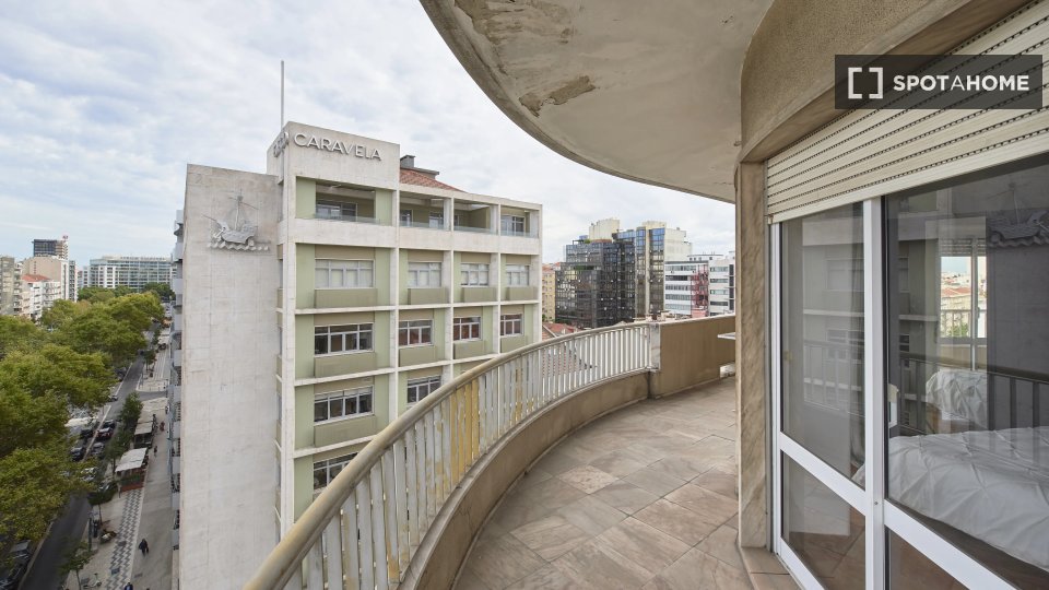 Double room Lisbon, 6 beds — photo 15