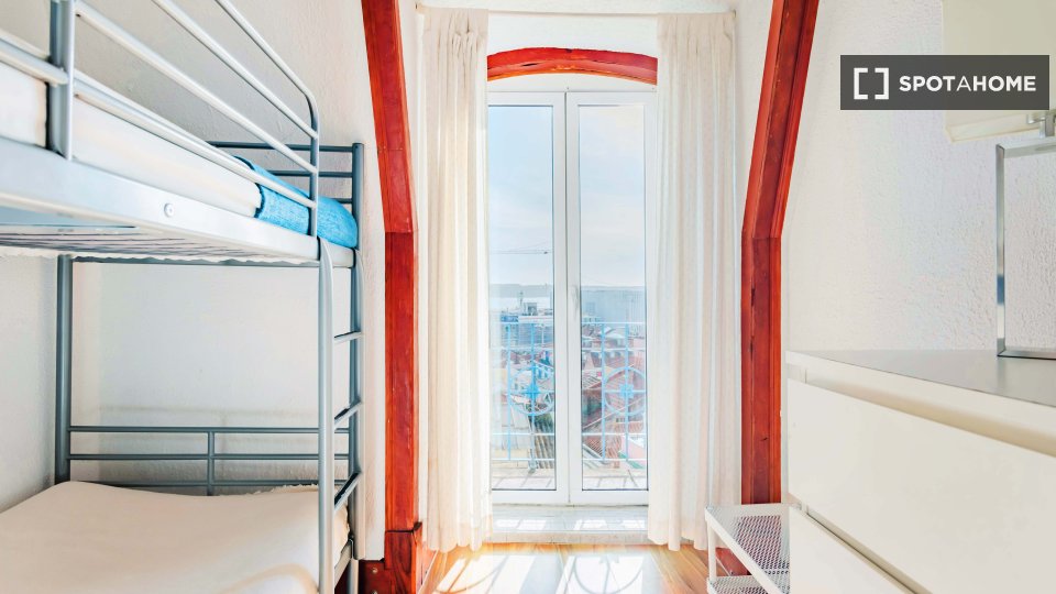 Apartment Lisbon, 3 beds — photo 5