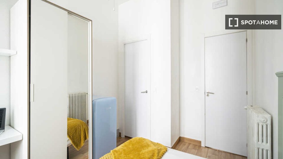 Double room Madrid, 67 beds — photo 34