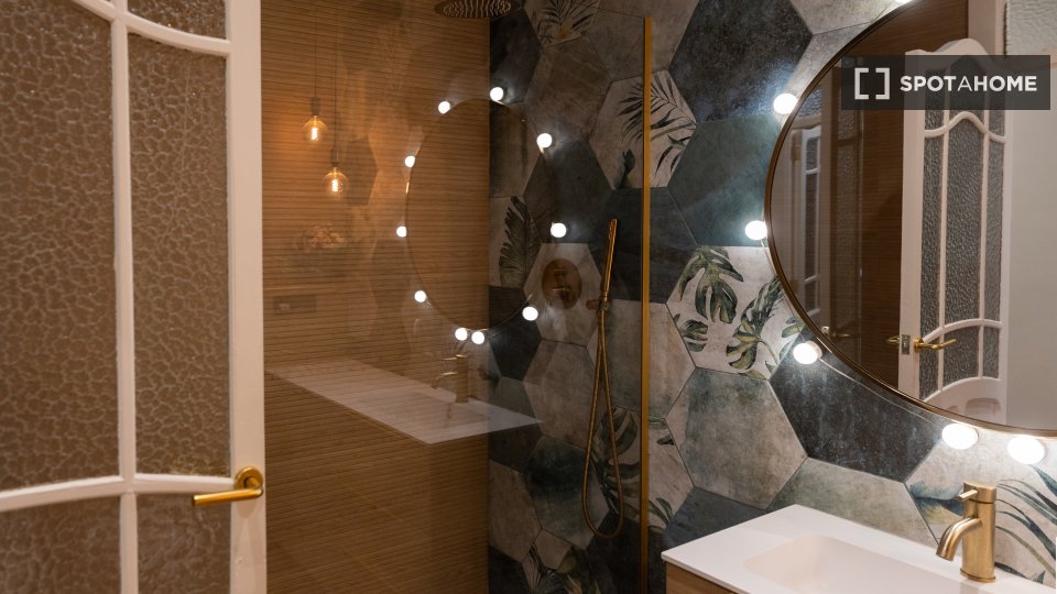 Apartment Valencia, 3 beds, 120m² — photo 9