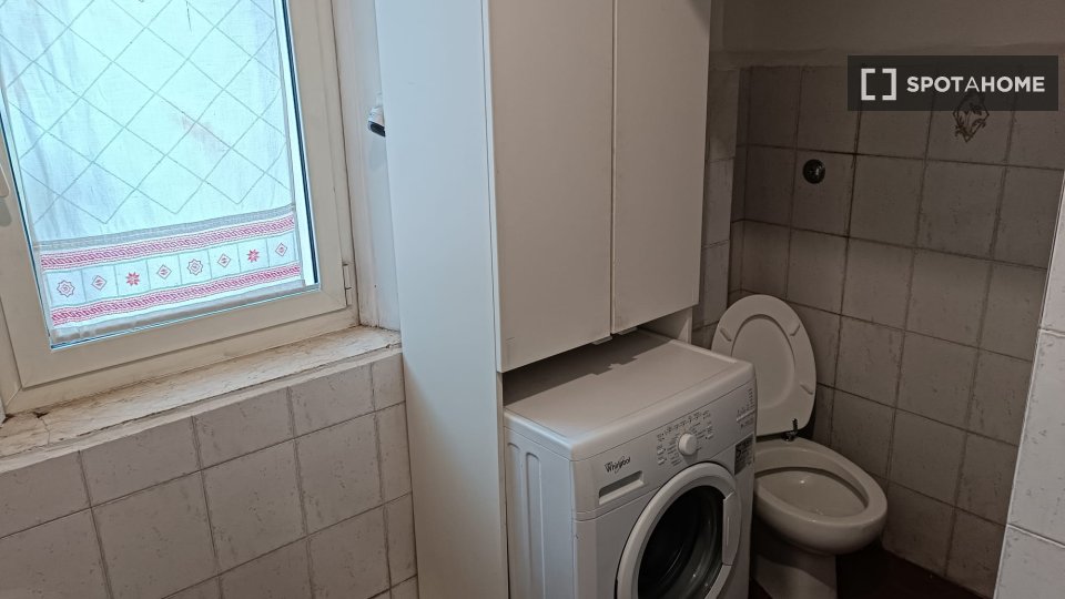 Double room Naples, 2 beds — photo 3
