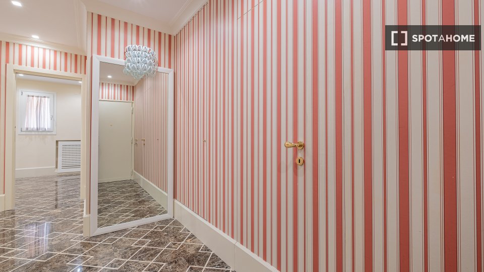 Apartment Rome, 2 beds, 104m² — photo 14