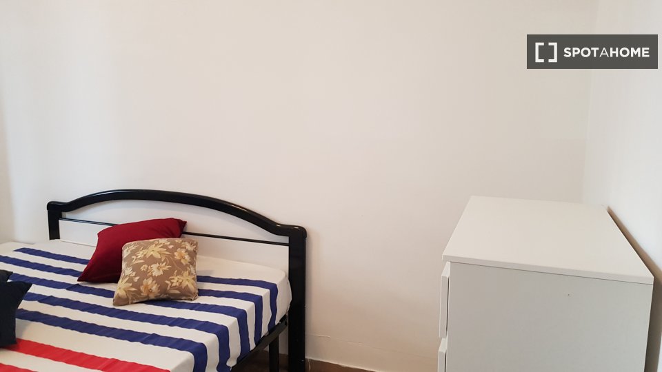 Double room Turin, 5 beds, 156m² — photo 2
