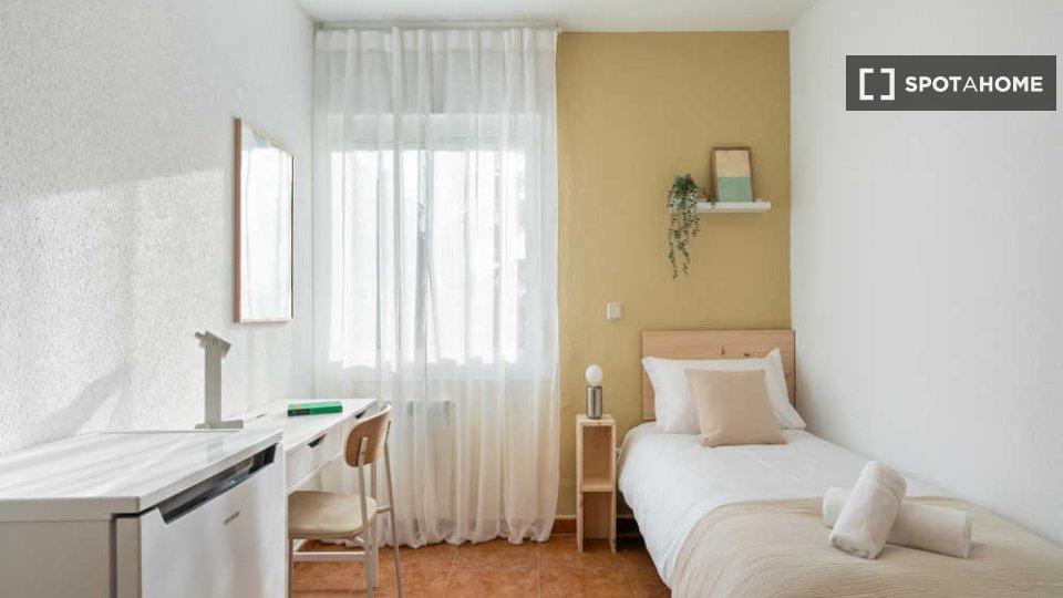 Chambre double Madrid, 34 chambres — photo 15
