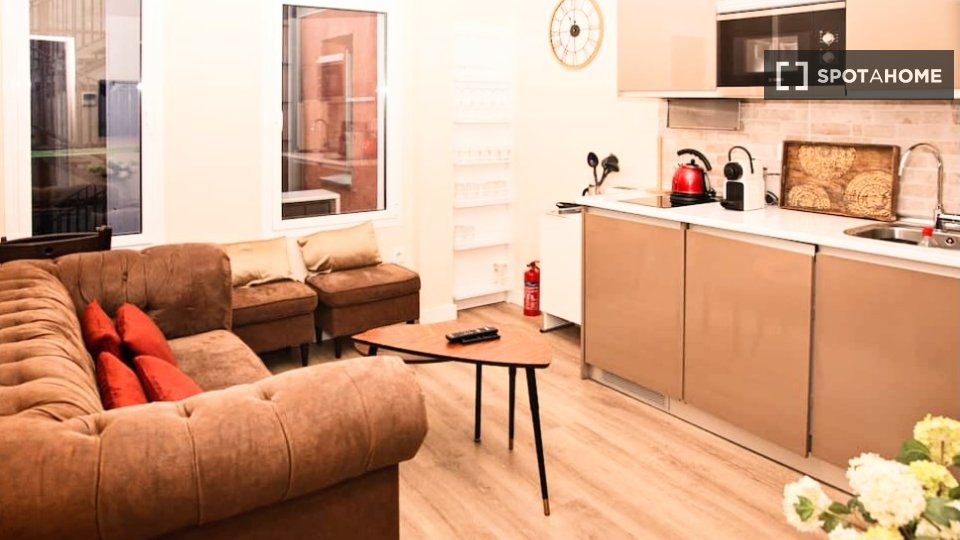 Apartment Madrid, 3 beds, 70m² — photo 14