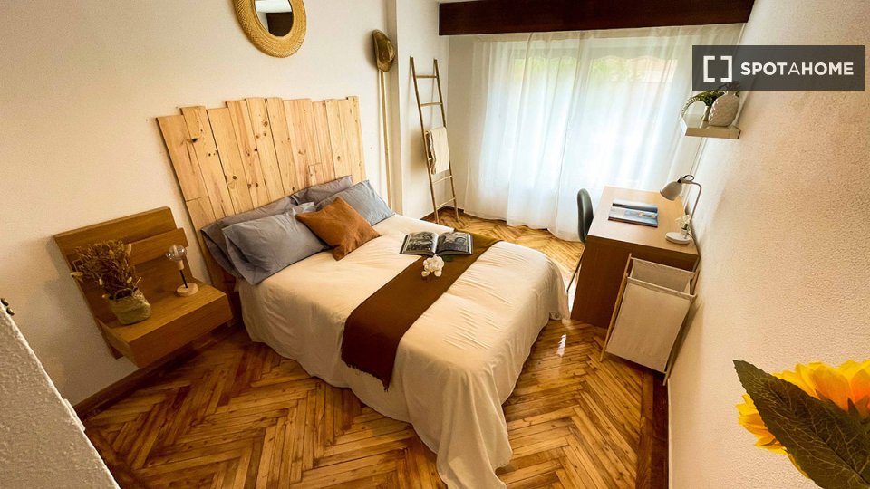 Double room Madrid, 7 beds — photo 1