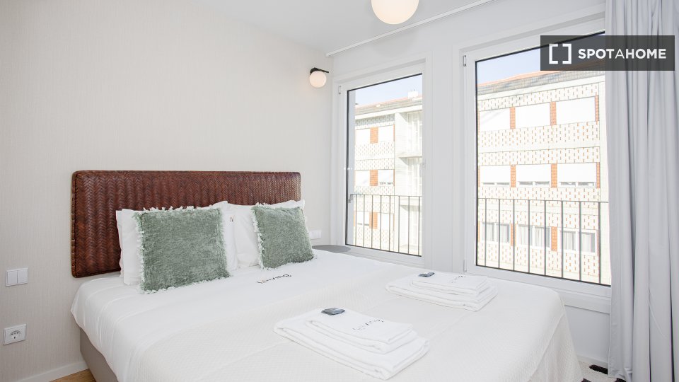 Apartment Porto, 2 beds, 125m² — photo 12