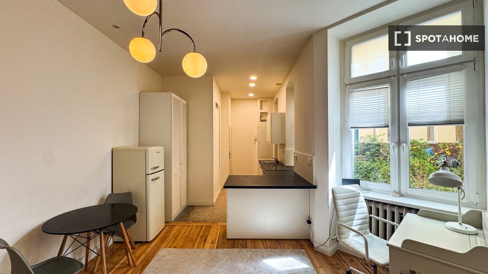 Apartment Berlin, 1 bed, 35m² — photo 3