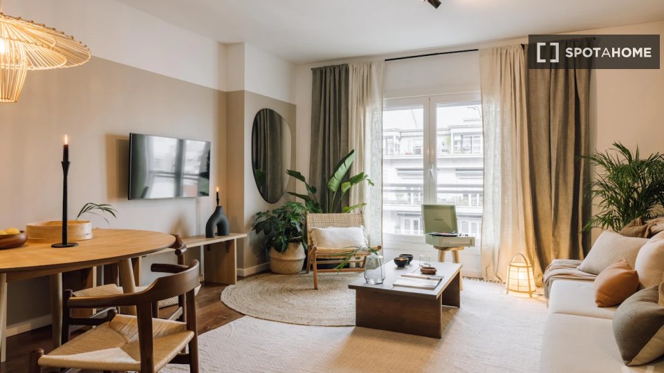 Apartment Lisbon, 1 bed, 64m² — photo 10