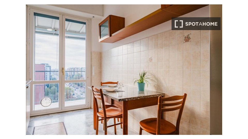 Double room Milan, 2 beds — photo 1