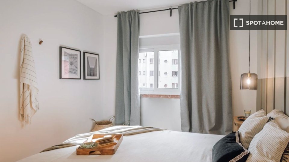 Apartment Lisbon, 3 beds — photo 8