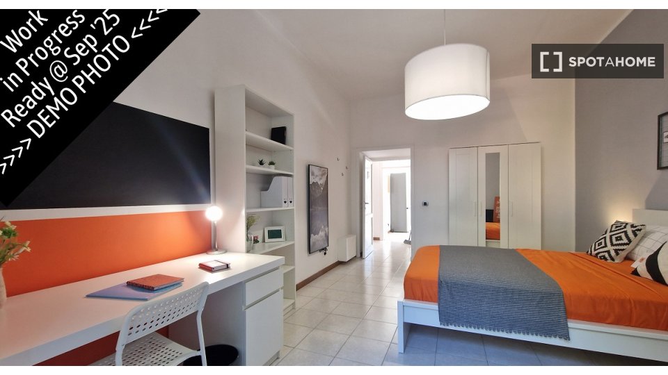 Double room Rome, 3 beds — photo 9