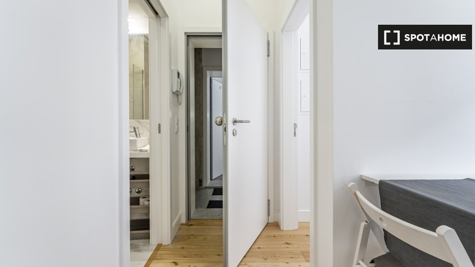 Apartment Porto, 1 bed, 35m² — photo 14