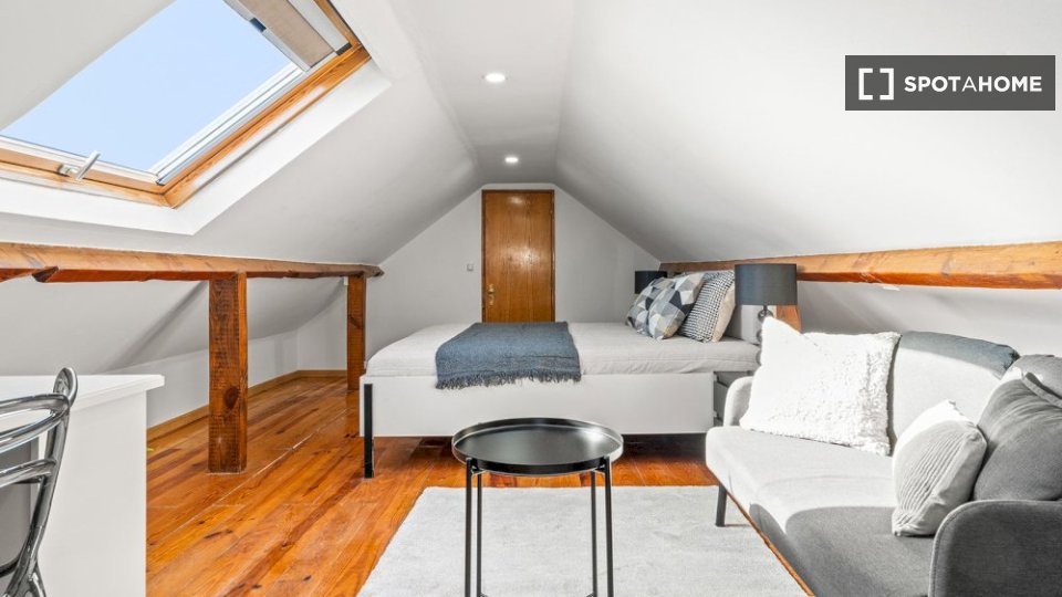Double room Lisbon, 8 beds — photo 10