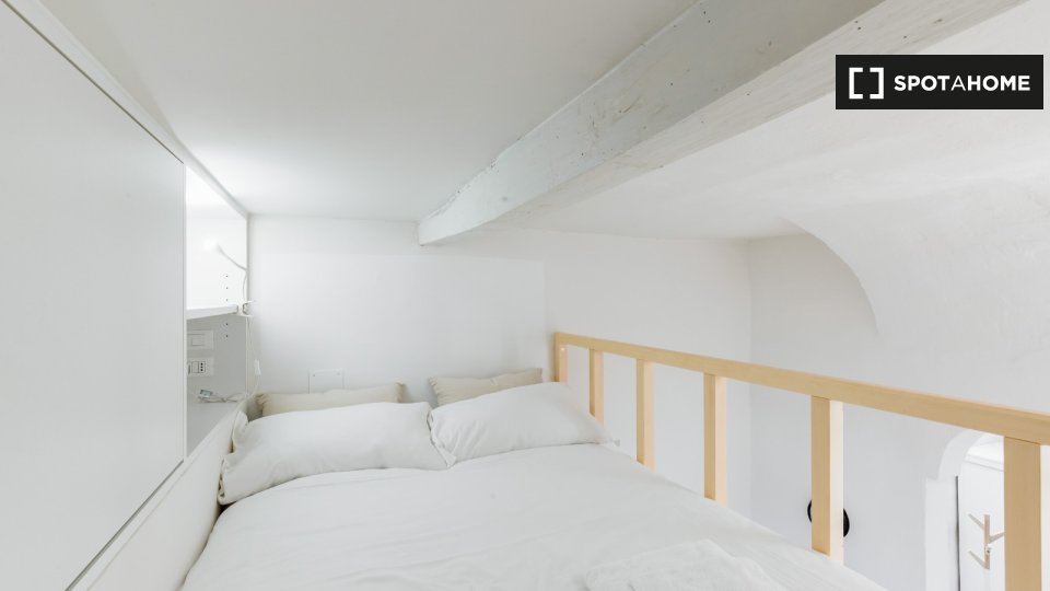 Apartment Bologna, 1 bed — photo 14