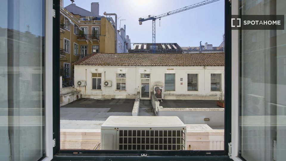 Double room Lisbon, 8 beds — photo 4