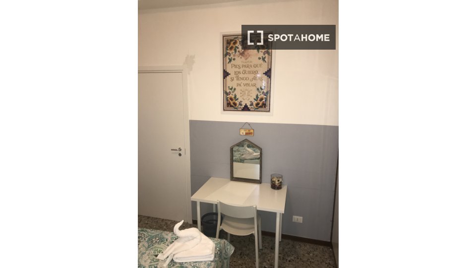 Double room Milan, 3 beds, 100m² — photo 24