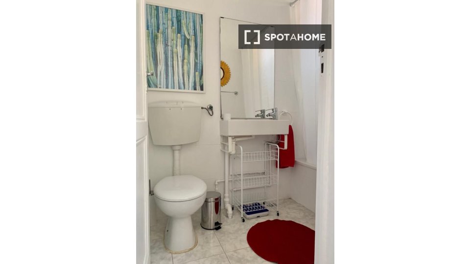 Apartment Lisbon, 2 beds — photo 8