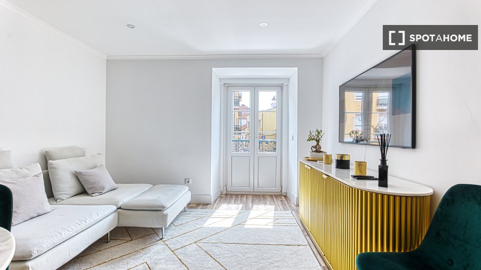 Apartment Lisbon, 1 bed, 70m² — photo 4