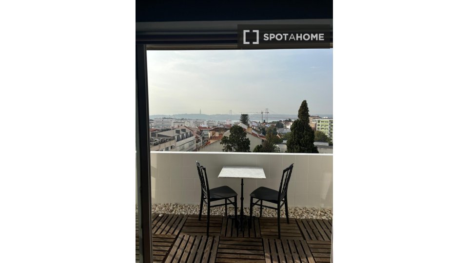 Apartment Lisbon, 1 bed, 55m² — photo 16