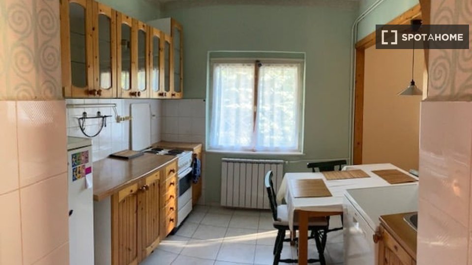 Apartment Budapest, 1 bed, 51m² — photo 2