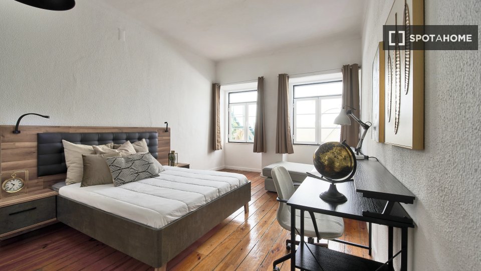 Double room Lisbon, 13 beds — photo 2