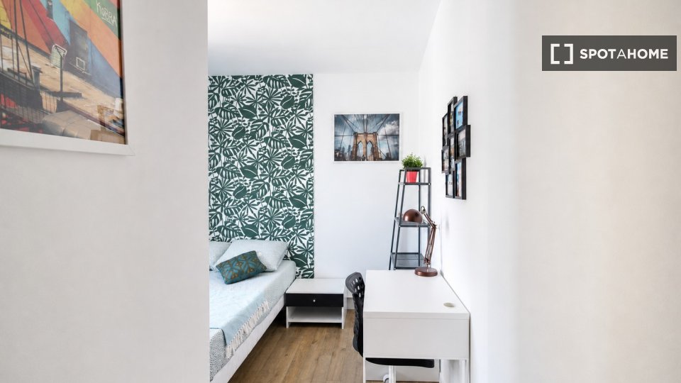 Chambre double Paris, 4 chambres — photo 30