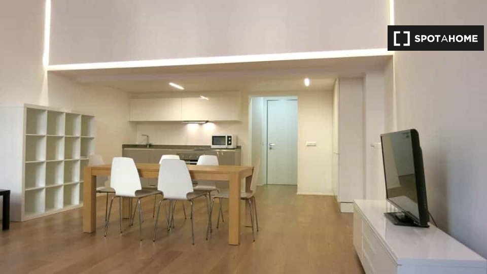 Apartment Milan, 1 bed, 90m² — photo 5