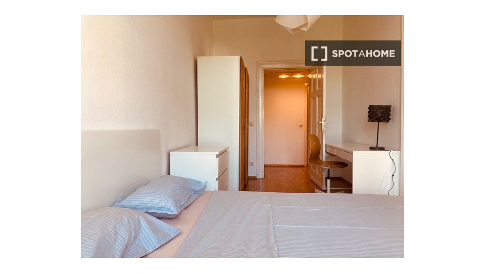 Apartment Berlin, 2 beds, 65m² — photo 18