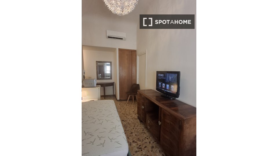 Double room Florence, 4 beds — photo 1
