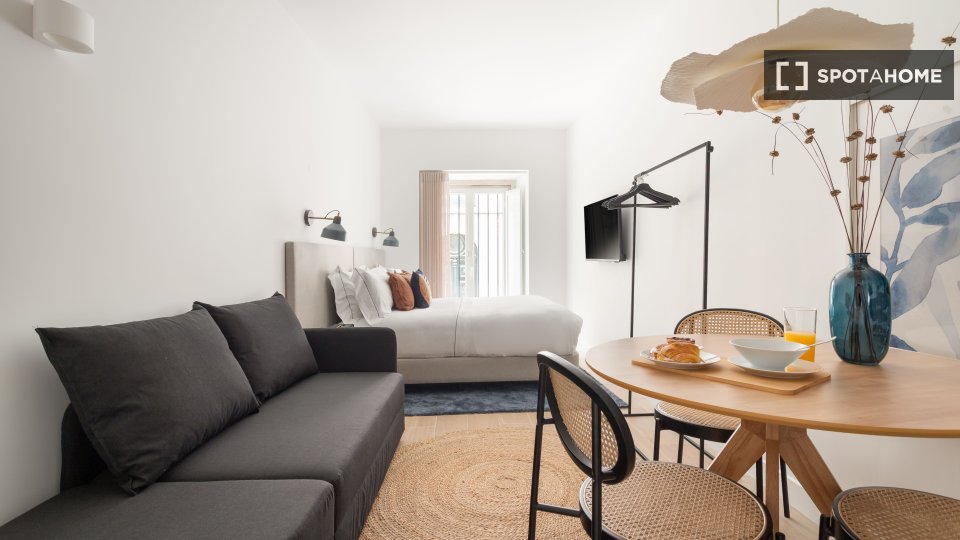 Apartment mono Lisbon, 25m² — photo 3