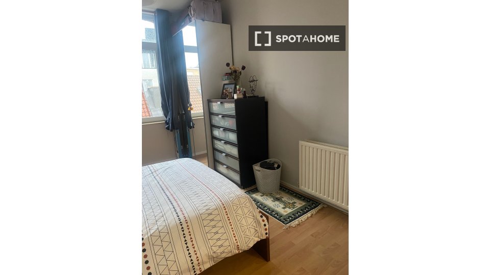 Apartment Brussels, 1 bed — photo 1