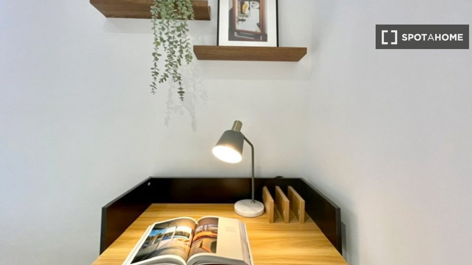 Double room Madrid, 18 beds — photo 7