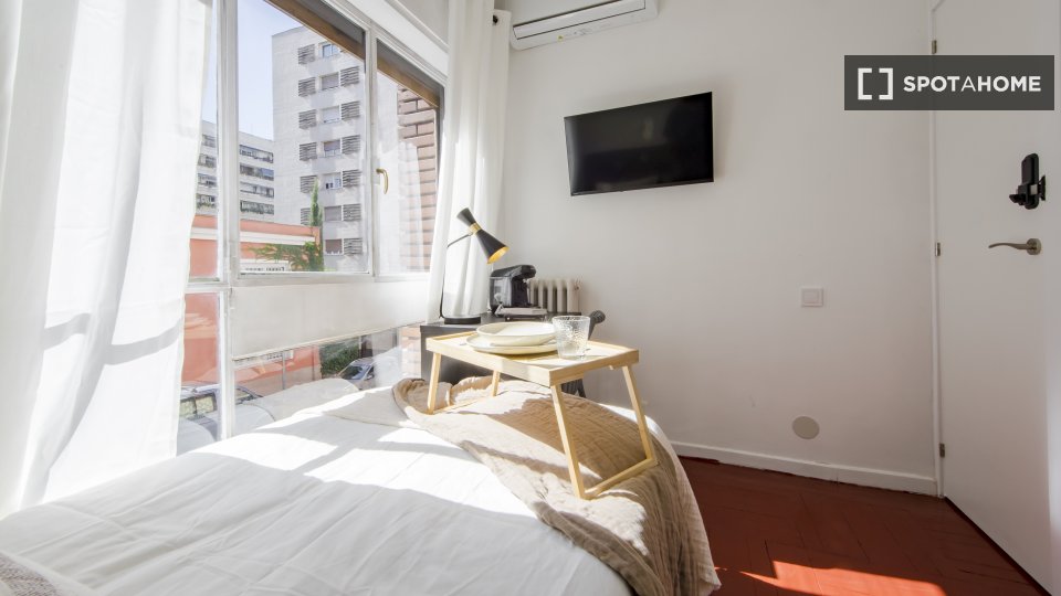 Camera doppia Madrid, 7 camere — foto 2