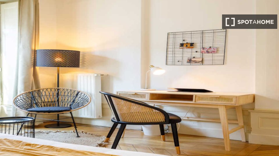 Double room Lyon, 4 beds, 120m² — photo 20