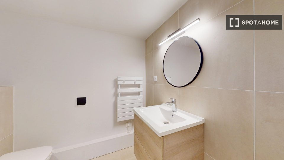 Double room Paris, 12 beds — photo 12