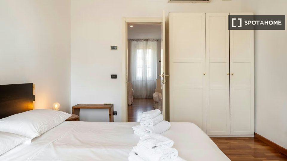 Apartment Milan, 2 beds, 80m² — photo 3
