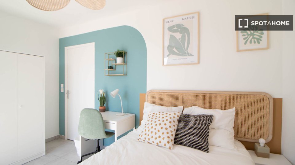 Double room Lyon, 5 beds — photo 10