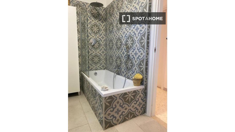 Double room Rome, 1 bed — photo 8