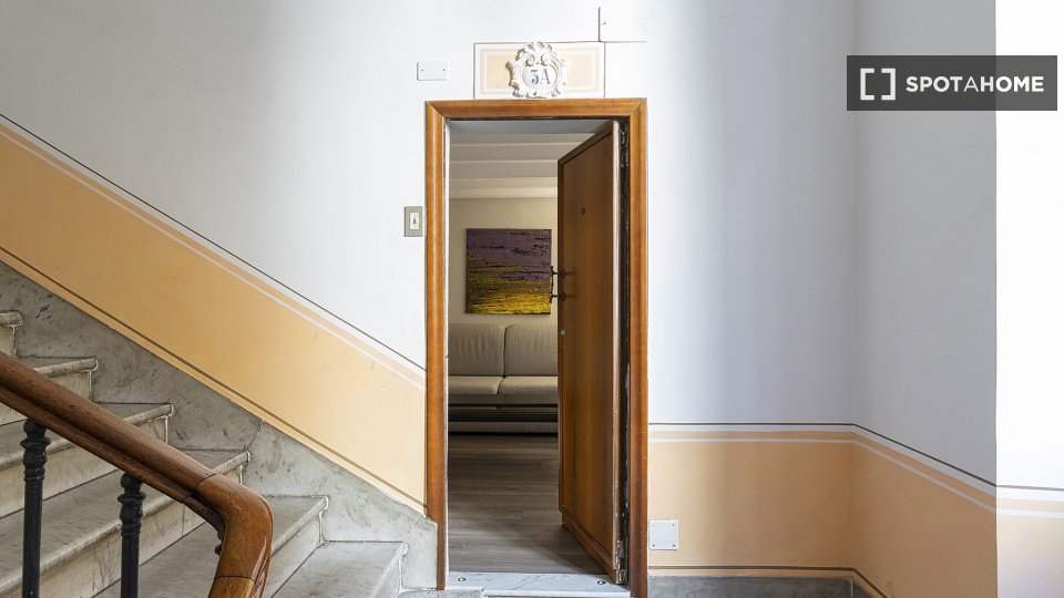Apartment mono Genoa, 55m² — photo 4
