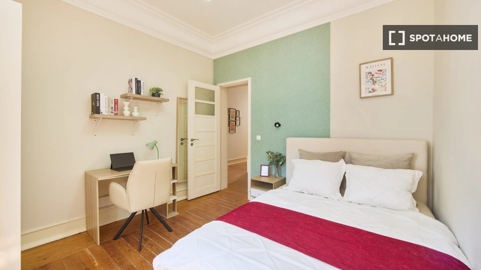 Double room Lisbon, 6 beds — photo 3