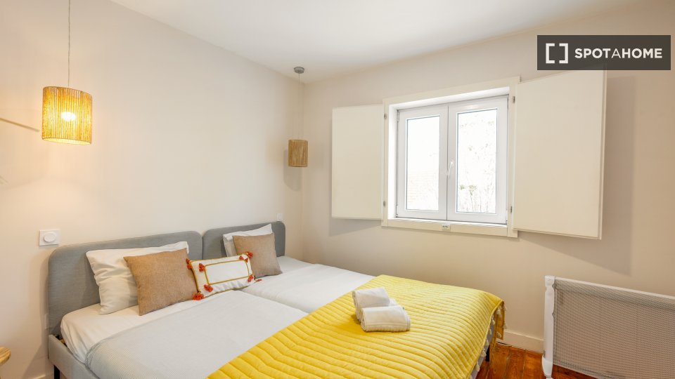 Apartment Lisbon, 2 beds — photo 45