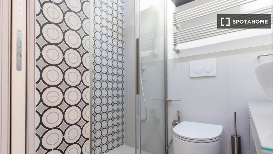 Double room Turin, 2 beds, 90m² — photo 8