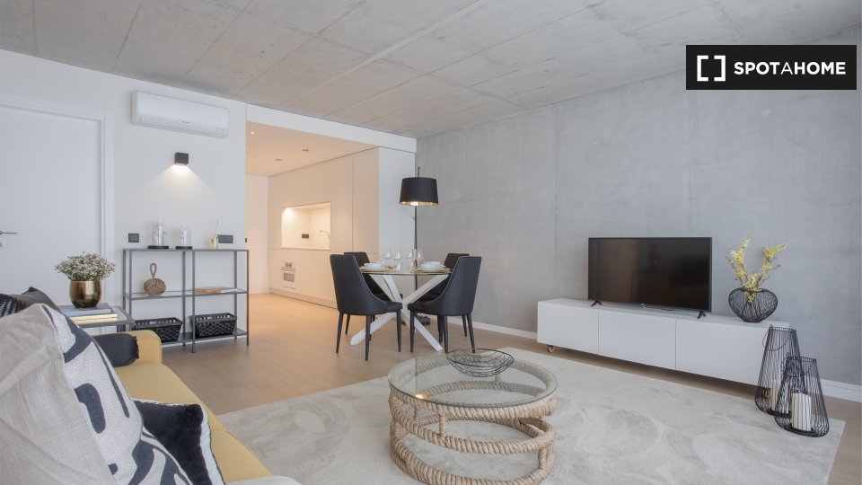 Apartment Porto, 1 bed, 60m² — photo 18
