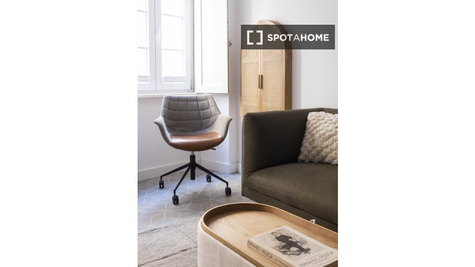 Apartment Lisbon, 1 bed, 42m² — photo 69