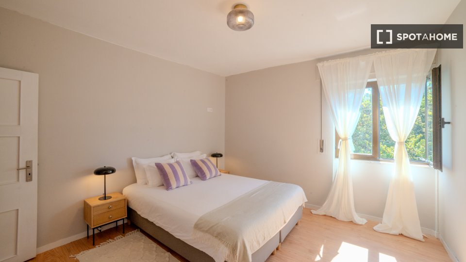Apartment Porto, 3 beds, 110m² — photo 16