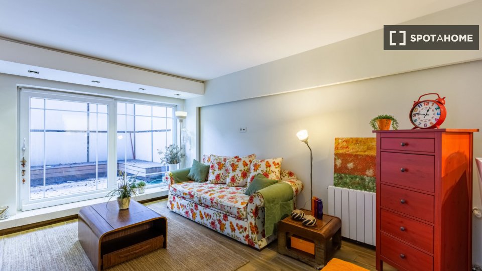 Apartment Istanbul, 1 bed — photo 9